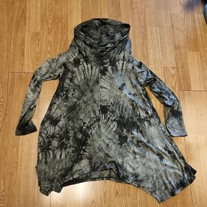 Cha Cha Vente green tie dye asymmetric tunic top sz small